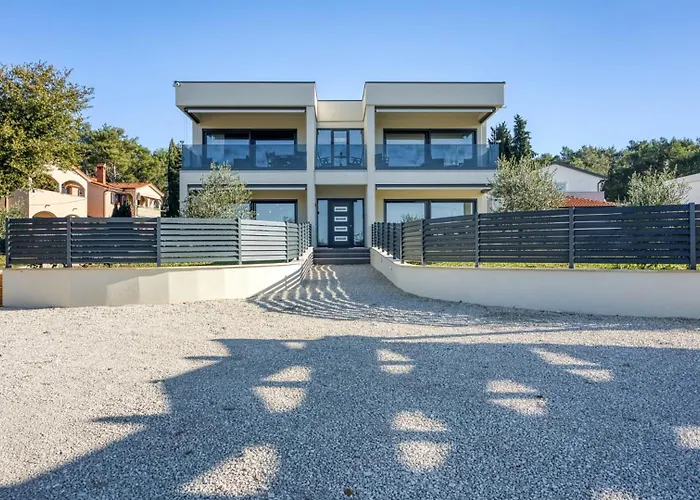 Adria 3 By Guide Apartman *