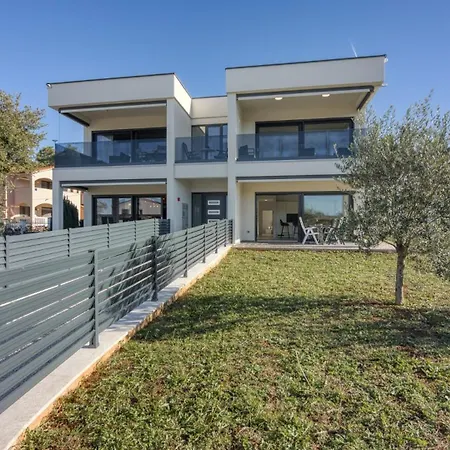 Appartement Adria 3 By Guide Poreč