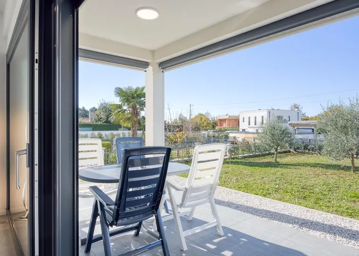 Adria 3 By Guide Apartment *